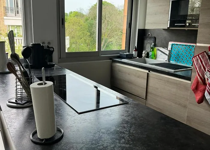 Superbe Centre - Buttes Chaumont Paris