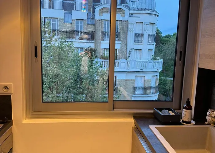 Superbe Centre - Buttes Chaumont Daire