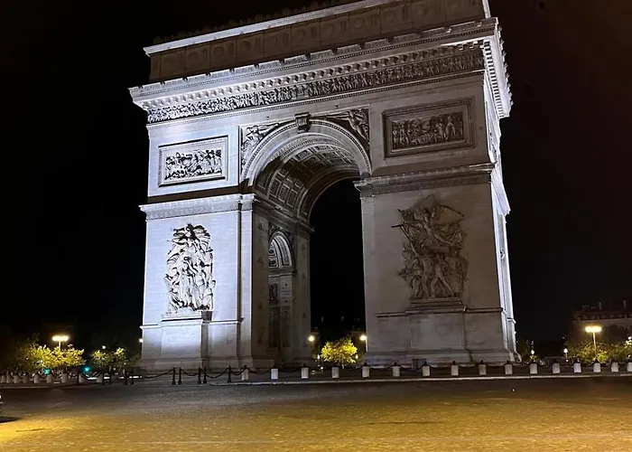 Superbe Centre - Buttes Chaumont Paris